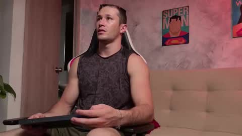 Axel Fairchaild online show from 02/18/26, 01:18