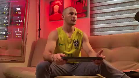 Axel Fairchaild online show from 07/01/26, 01:24