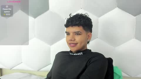 Axel Forte online show from 09/19/25, 01:12