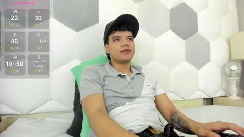 Axel Forte online show from 10/24/25, 01:18