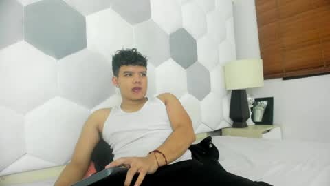 Axel Forte online show from 04/14/26, 01:28