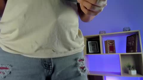 Snapshot of axel_grey_ chatting on 05/29/26, 12:03 axel_grey_ online show from 05/29/26, 12:03