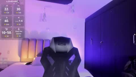 Snapshot of axel_grey_ chatting on 06/02/26, 04:36 axel_grey_ online show from 06/02/26, 04:36