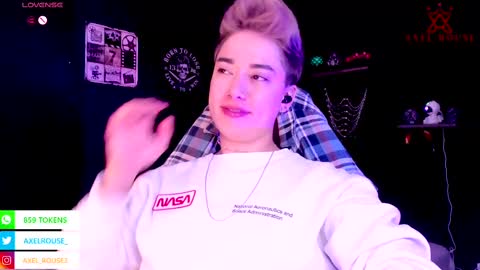 Axel Rouse online show from 10/08/25, 05:43