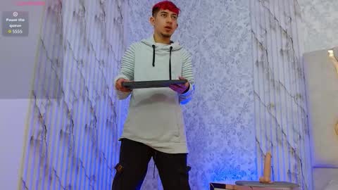 AXEL  online show from 11/27/25, 11:56