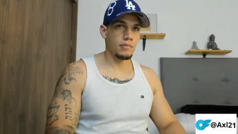 INDEPENDENT MODEL  online show from 05/28/26, 01:14
