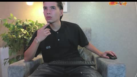 axel  online show from 01/07/26, 11:23