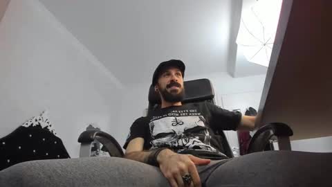 AxelColton online show from 01/06/25, 05:41