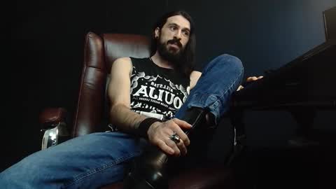 AxelColton online show from 01/11/25, 12:18