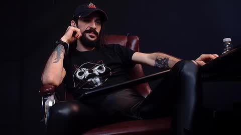 AxelColton online show from 01/20/25, 09:35