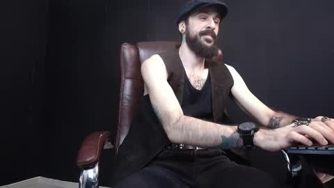 AxelColton online show from 02/12/25, 06:19