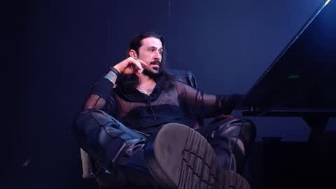 AxelColton online show from 10/16/25, 10:05