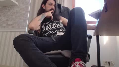 AxelColton online show from 10/19/25, 10:16