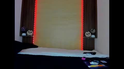 Snapshot of axelfox_ chatting on 03/09/25, 02:29 axelfox_ online show from 03/09/25, 02:29
