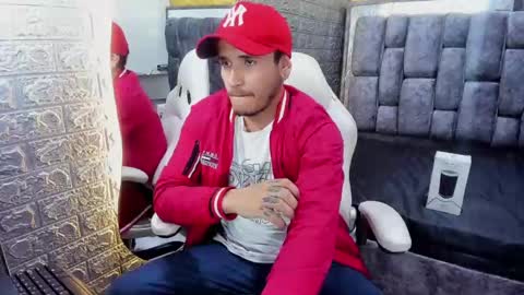 Axell Cross2 online show from 02/09/25, 07:19