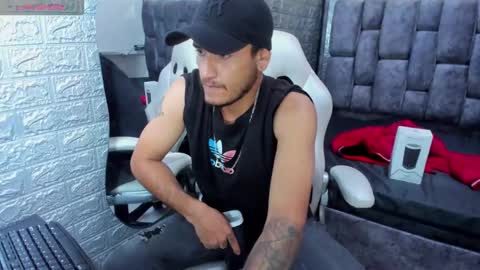 Axell Cross2 online show from 02/15/25, 10:52