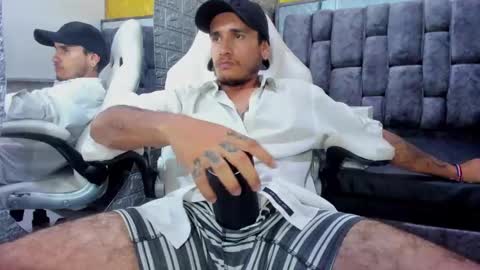 Axell Cross2 online show from 02/19/25, 12:03