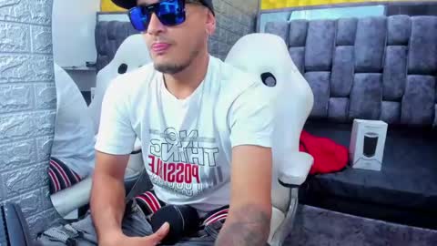 Axell Cross2 online show from 02/22/25, 03:12