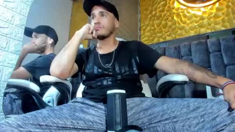 Axell Cross2 online show from 03/02/25, 11:20