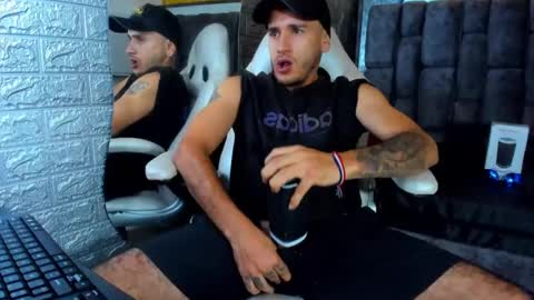 Axell Cross2 online show from 03/06/25, 05:46