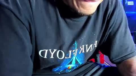 Axell Cross2 online show from 04/22/26, 01:30