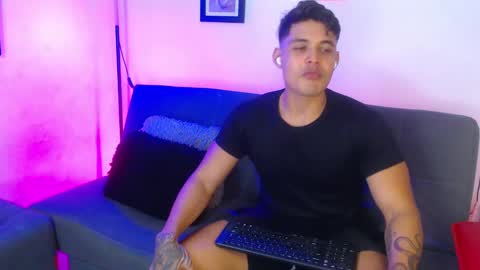 axell online show from 01/18/25, 02:03