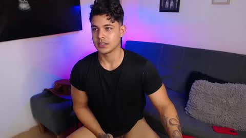 axell online show from 09/10/25, 03:34