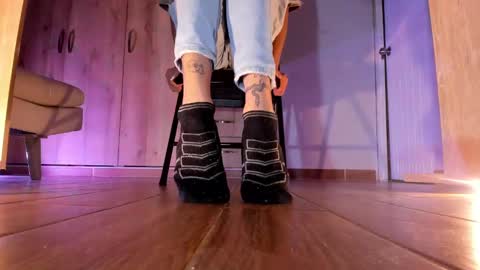 Snapshot of axellcollins chatting on 03/08/25, 08:46 im your little femboy ALEX online show from 03/08/25, 08:46