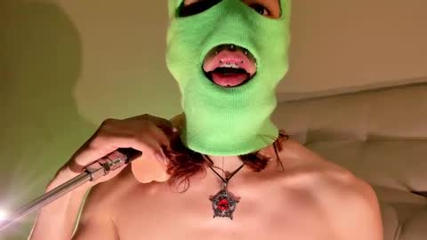 Snapshot of axellcollins chatting on 03/09/25, 09:36 im your little femboy ALEX online show from 03/09/25, 09:36