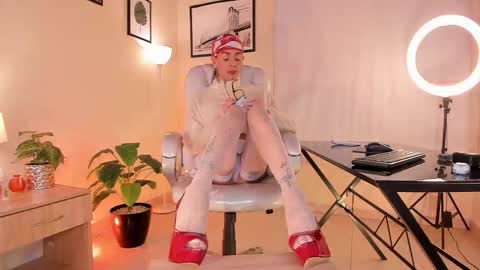 im your little femboy  ALEX   online show from 12/04/25, 10:51