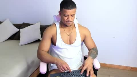 Snapshot of axelldasilva chatting on 09/28/25, 08:36 AXEL DA SILVA online show from 09/28/25, 08:36