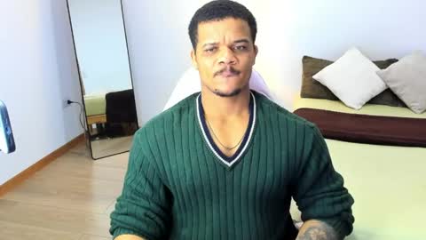 Snapshot of axelldasilva chatting on 05/24/26, 12:37 AXEL DA SILVA online show from 05/24/26, 12:37