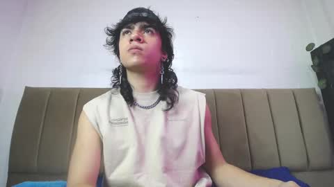 Snapshot of axellkush chatting on 02/19/25, 03:06 AxellKush online show from 02/19/25, 03:06