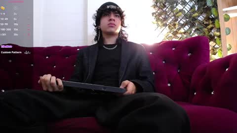 Snapshot of axellkush chatting on 02/27/25, 07:12 AxellKush online show from 02/27/25, 07:12