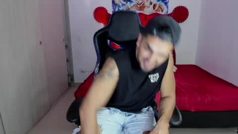 Snapshot of axelwinters_ chatting on 05/01/26, 11:20 Axel online show from 05/01/26, 11:20