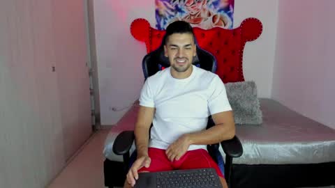 Snapshot of axelwinters_ chatting on 05/12/26, 11:07 Axel online show from 05/12/26, 11:07