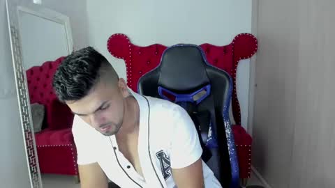 Snapshot of axelwinters_ chatting on 07/07/26, 11:20 Axel online show from 07/07/26, 11:20