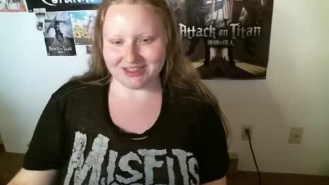 Snapshot of axisgray chatting on 06/22/26, 03:25 Axis Gray online show from 06/22/26, 03:25