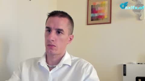 Axl online show from 11/03/25, 12:50