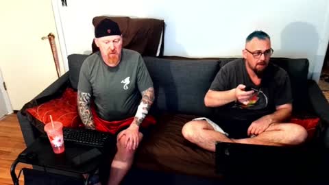 Snapshot of axledom chatting on 02/07/25, 12:31 Axledom online show from 02/07/25, 12:31