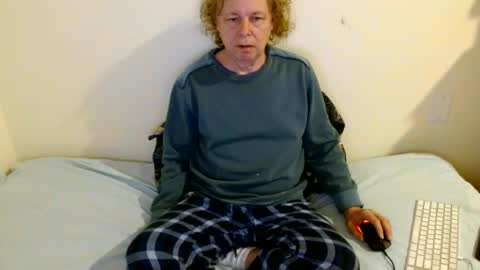 axleroze online show from 01/03/25, 08:10