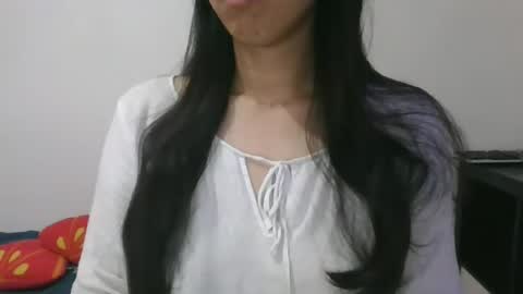 axue online show from 02/24/25, 08:17