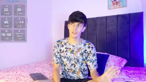 Axxxel  online show from 05/31/26, 02:42