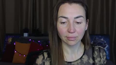Snapshot of ay_kiss_jully chatting on 02/22/25, 07:34 Jully online show from 02/22/25, 07:34