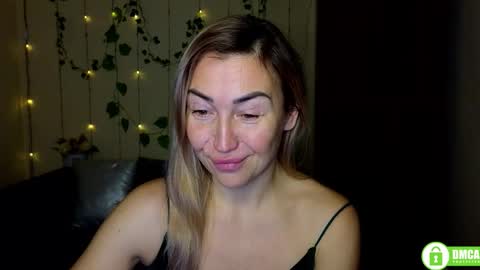 Jully online show from 01/06/26, 06:22