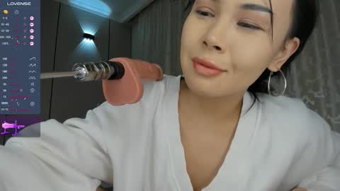 Aya online show from 09/19/25, 03:13