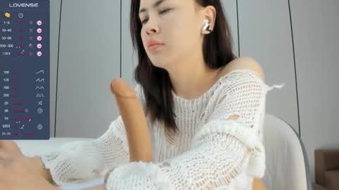 Aya online show from 11/26/25, 02:40