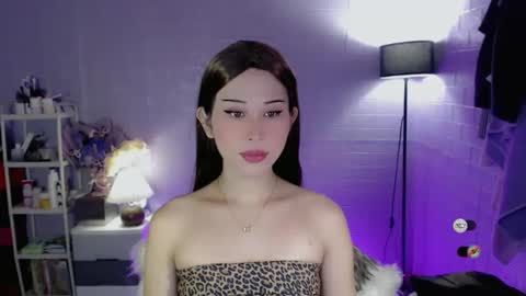 AYAHOSHILOVESYOU online show from 04/04/26, 01:26