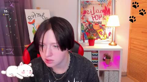 ayaks online show from 09/23/25, 08:06