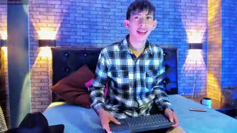 Ayano Aishi online show from 04/17/26, 03:09